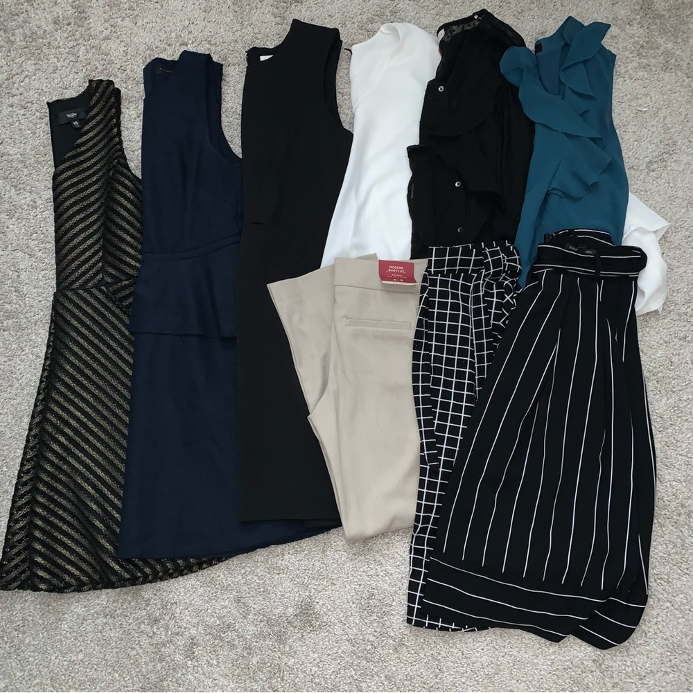 Banana Republic Black and White Striped Petite Skirt